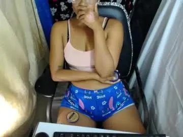 Dulce2415  live sex cam
