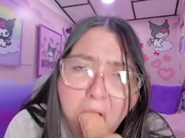 Dulce_meow  live sex cam