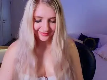 Evacadooo  live sex cam