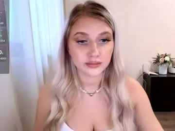 Evacadooo  live sex cam