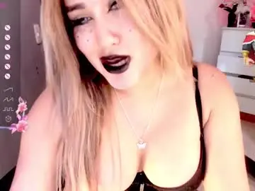 Evva_foxxy  live sex cam