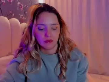 Heymartina  live sex cam