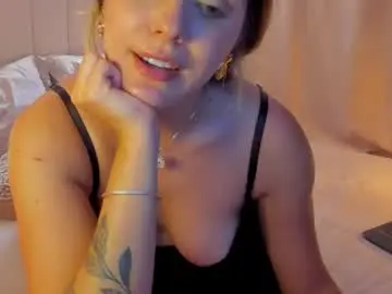 Heymartina  live sex cam
