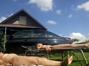 Hotfallinganna  live sex cam