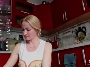 Kira_saning  live sex cam