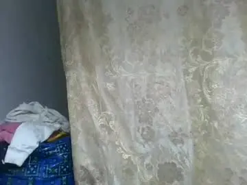 Larissa645771  live sex cam
