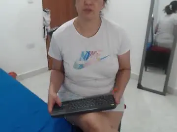 Laura_foxx2379  live sex cam