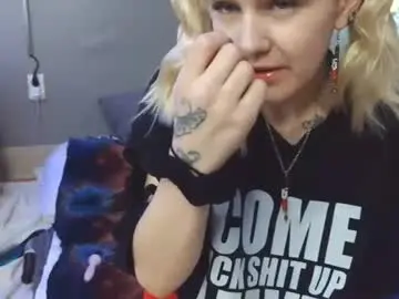 Lil_biit  live sex cam