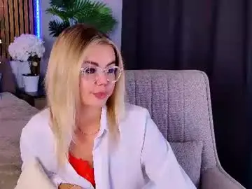 Milkwawe  live sex cam