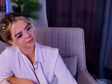 Milkwawe  live sex cam