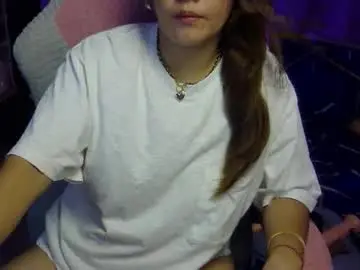 Queen_kur  live sex cam