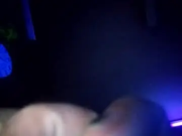 Swollenclitneedsdad  live sex cam