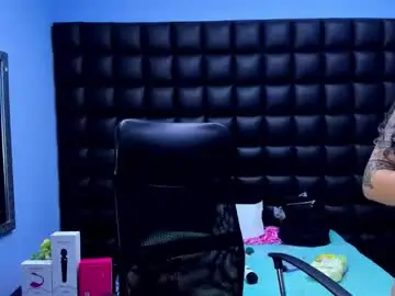 Tiny_love_  live sex cam