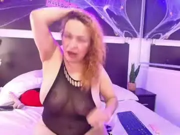 Wife_mature  live sex cam