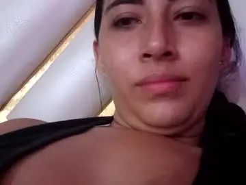 Ann_houston  live sex cam