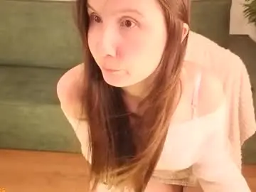 Avrora_shy_  live sex cam