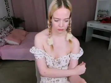 Bellamontgomery  live sex cam