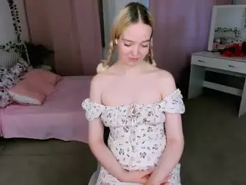 Bellamontgomery  live sex cam