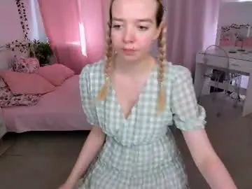Bellamontgomery  live sex cam