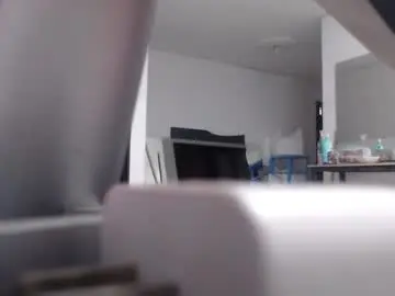 Candy_lux301  live sex cam