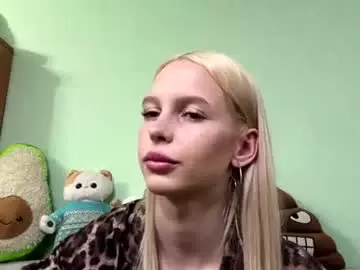 Carolinlotthammer  live sex cam