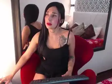 Chloe_brm  live sex cam