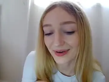 Fitblondeprincess  live sex cam