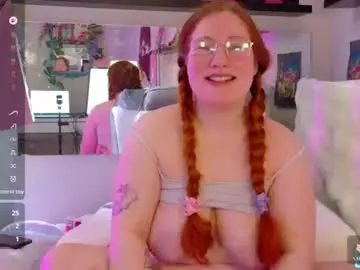 Fluffy_rainbow_kity  live sex cam