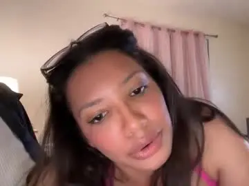 Icyalexandra20  live sex cam