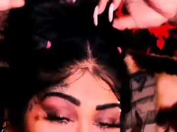 Indian_dreamgirl  live sex cam