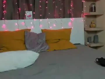 Ininitykittyx  live sex cam