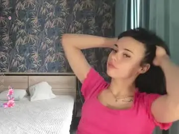 Kseni_a  live sex cam