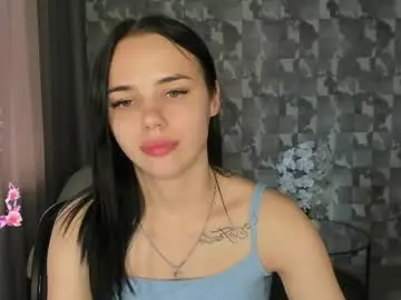 Kseni_a  live sex cam