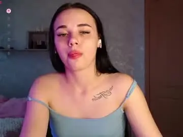 Kseni_a  live sex cam