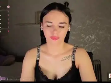Kseni_a  live sex cam
