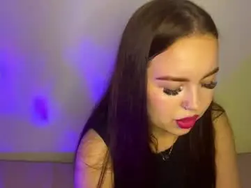 Loganboughamer  live sex cam