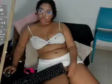 Maya_graham_  live sex cam