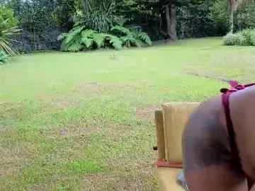 Sarazuletaa  live sex cam