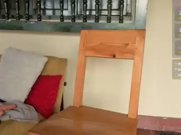 Sarazuletaa  live sex cam