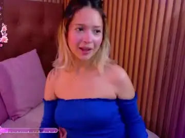 Sofiapalmer_tay  live sex cam