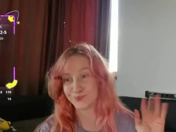 Sweethornytanya  live sex cam