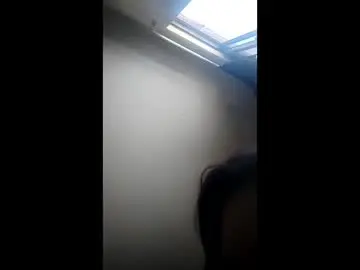Taniagomez22  live sex cam