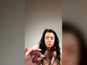 Vapepuffswallow1  live sex cam