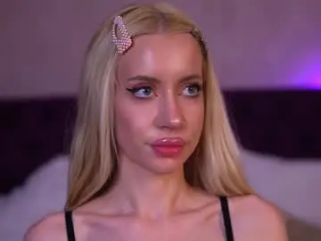 Caseyposh  live sex cam
