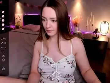 Cherrykissis  live sex cam