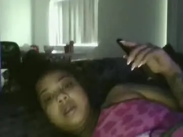 Creamytati  live sex cam