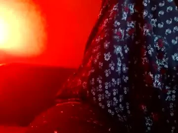 Delphine_x  live sex cam