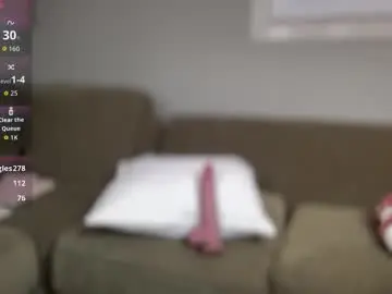 Fuckdolldelivery  live sex cam