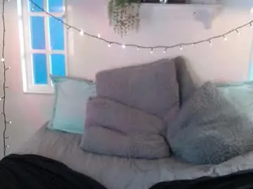 Fyreandfox_  live sex cam