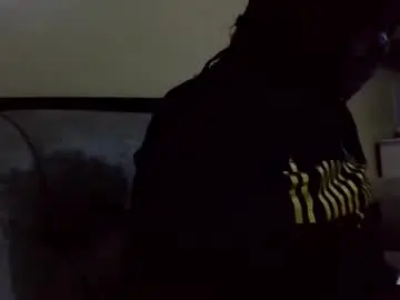 Hotpiek  live sex cam